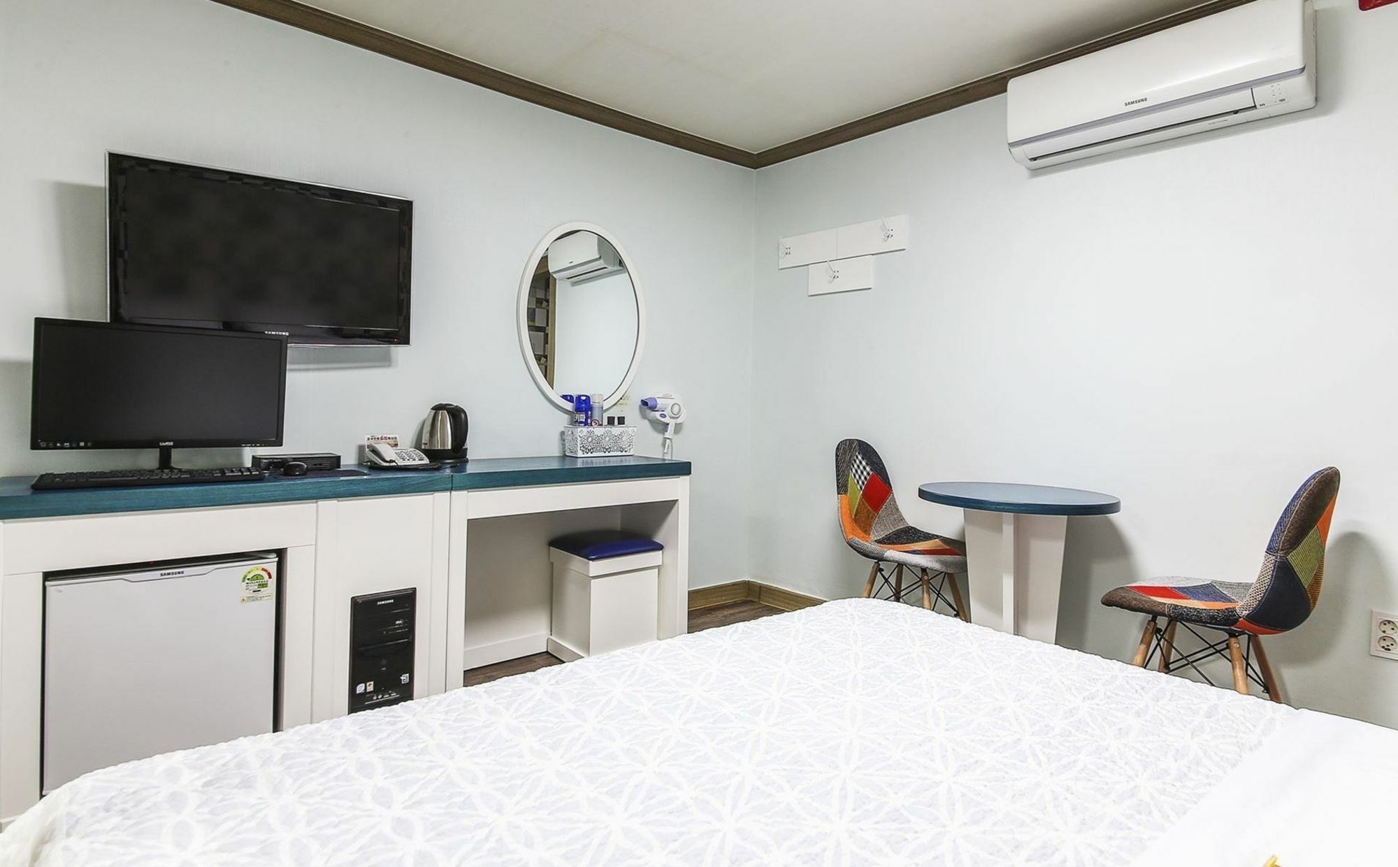 Dubai Motel Daejeon Buitenkant foto